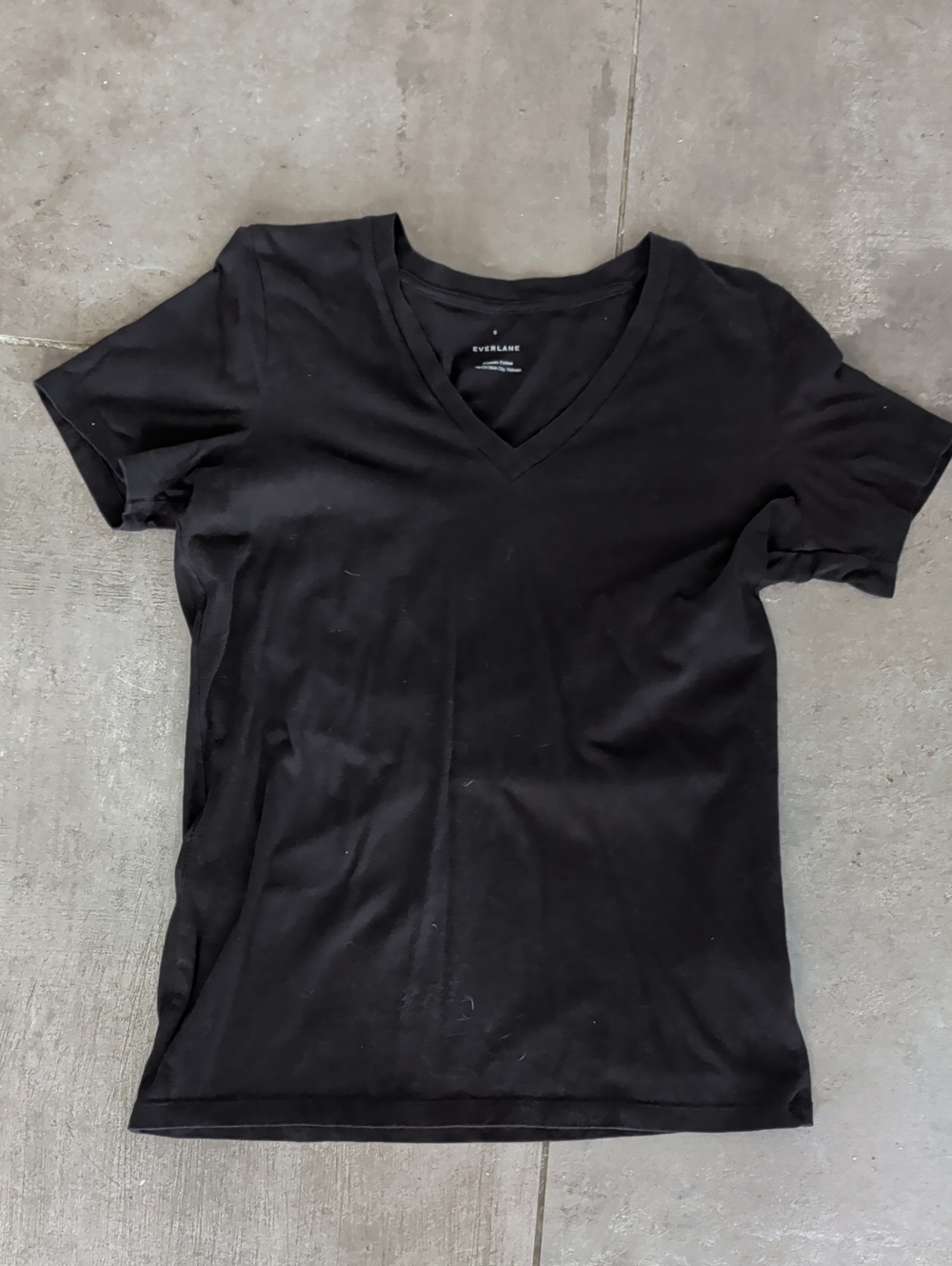 Everlane Organic Cotton Black V-Neck Tee Size Small